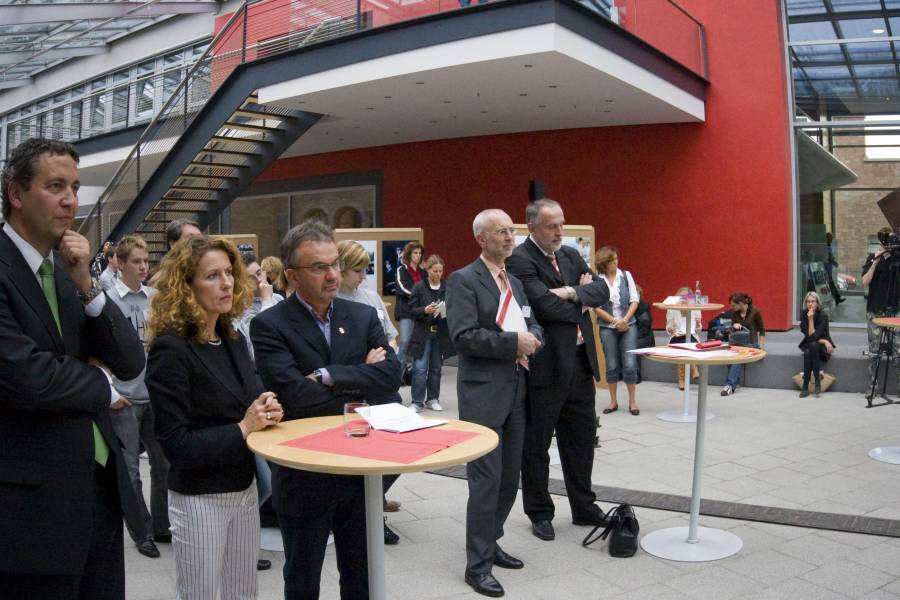 Exhibition Opening ZIRP, Railion Mainz, September 06, 2007