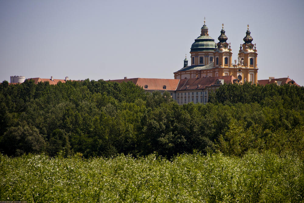﻿Melk. Seen from the other side of the Danube this time.