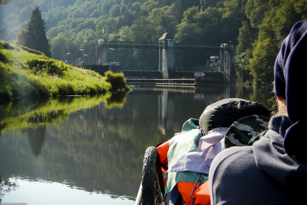 Pregnancy-Canoeing. Down the Rhine, up the Lahn. Summer 2015.