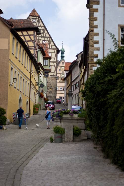 ﻿Rothenburg ob der Tauber. Eine beeindruckende, riesige Altstadt auf dem Berg.