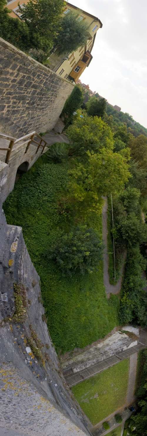 ﻿Rothenburg ob der Tauber. Eine beeindruckende, riesige Altstadt auf dem Berg.