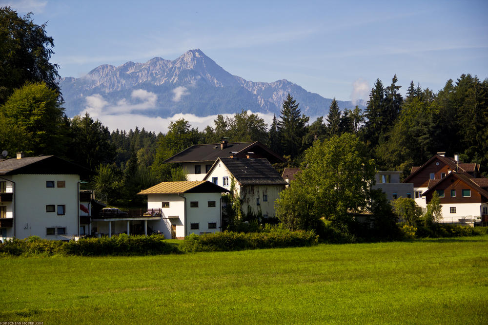 ﻿Berge in der Morgensonne sehen einfach toll aus.