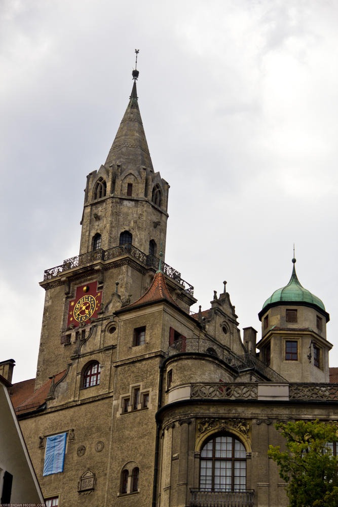 ﻿Sigmaringen. Ein unerwartet hübsches Städtchen. Besonders das Schloss, dass von jeder Seite anders aussieht.