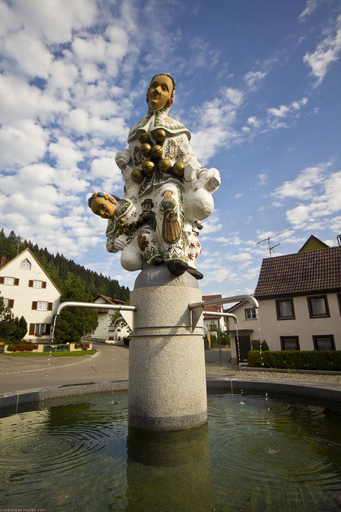 ﻿Fünfzehnter Tag, 7 km. Ruhetag im Naturfreundehaus für Korbinians Tetanusimpfung, Bildbearbeitung und Erholung.