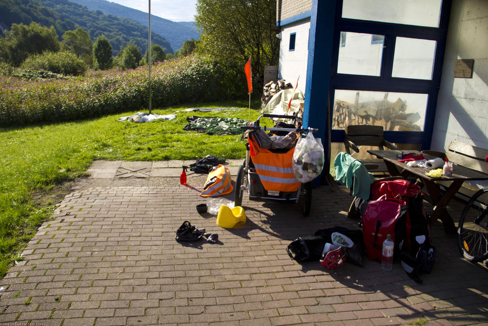 ﻿Eberbach. Wir übernachten heute beim Haus des Kanuvereins.