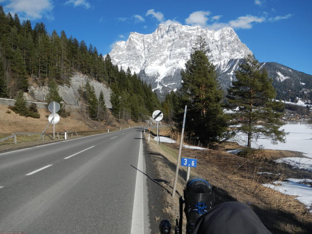 ﻿Alpen Winter Tour. Drei Pässe und Schneegestöber, März 2013