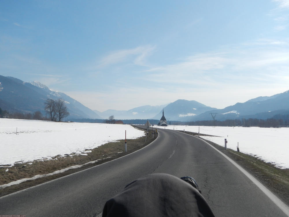 ﻿Alpen Winter Tour. Drei Pässe und Schneegestöber, März 2013