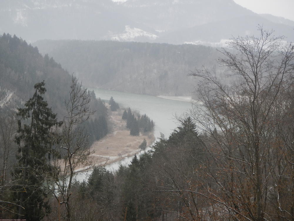 ﻿Alpen Winter Tour. Drei Pässe und Schneegestöber, März 2013