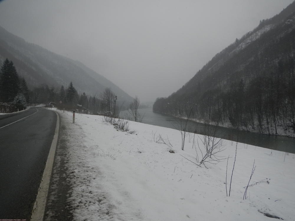 ﻿Alpen Winter Tour. Drei Pässe und Schneegestöber, März 2013