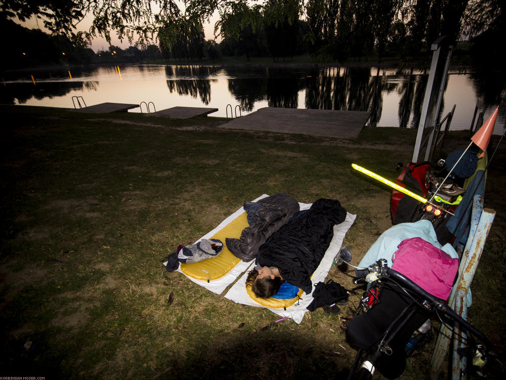 ﻿Karlovac. Wir übernachten am See.