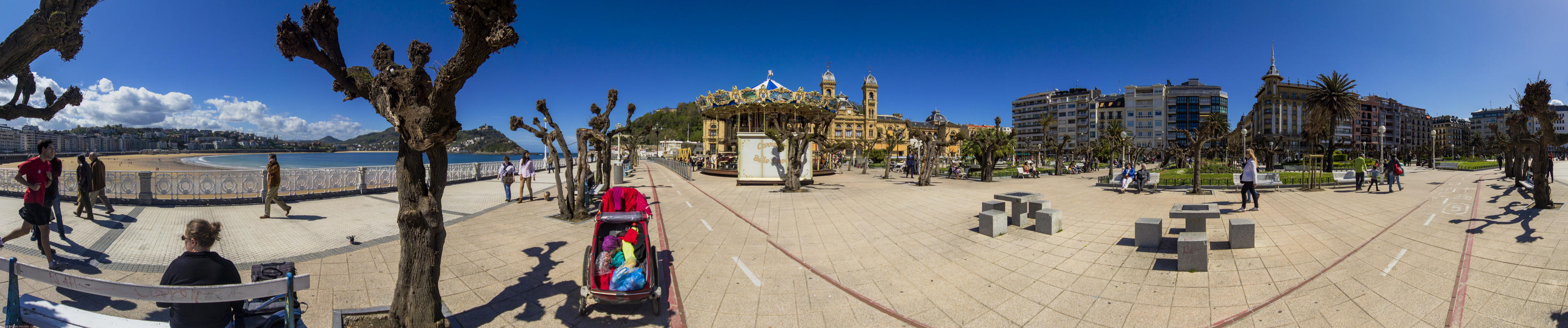 ﻿San Sebastian. Juhuuu, heute ist es sonnig. Wir verlängern unseren Aufenthalt um einen Tag.