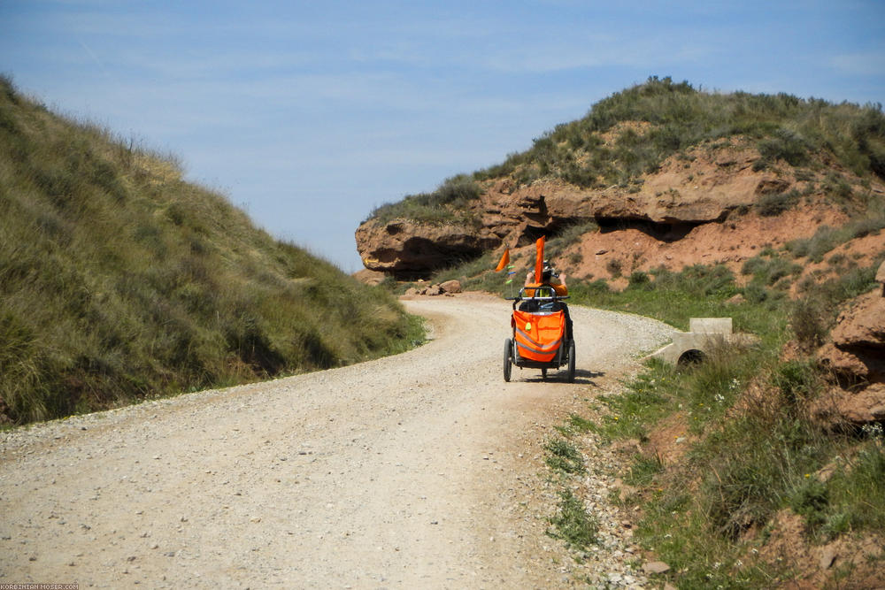 ﻿Camino de Santjátszó. Schwerlastpilgern im April-Mai 2014.