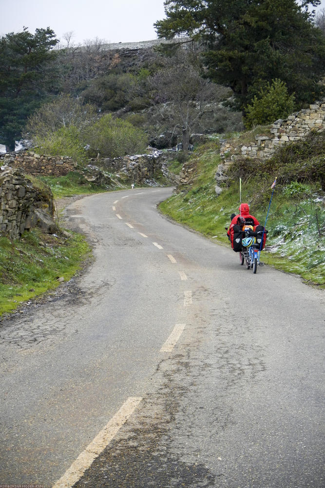 ﻿Gebirge zwischen Astorga und Ponferrada.