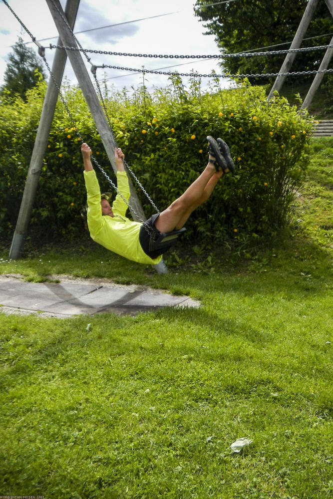 ﻿Generationenpark Leobersdorf. Natürlich mussten wir diesen Super-Spielplatz, den wir letzes Jahr auf Inlineskates entdeckt hatten, wieder besuchen.