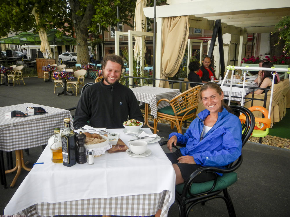 ﻿Wir gönnen uns ein sehr leckeres Essen in der Belgrader Vorstadt Zemun.