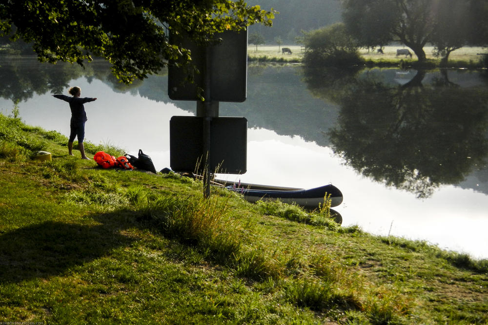 Schwangerschafts-Paddeln. Rheinab, Lahnauf. Sommer 2015.