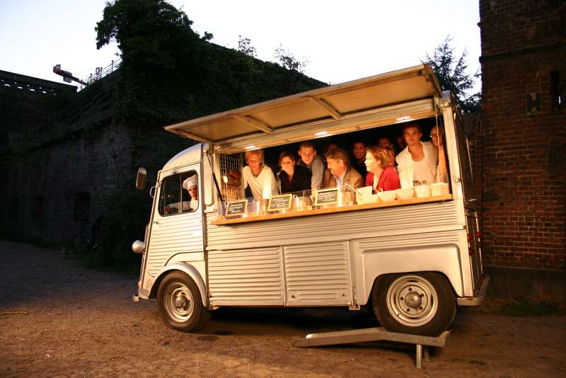 Suppentag. Mobile Soup Kitchen in Cologne.