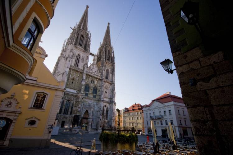 Hungary bike tour. 2400 km to lake Balaton and back, summer 2009