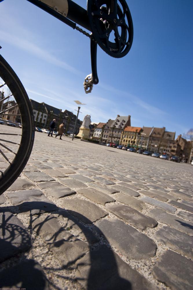 ﻿Benelux Bicycle Tour. Despite cold, wind and rain. Easter 2010