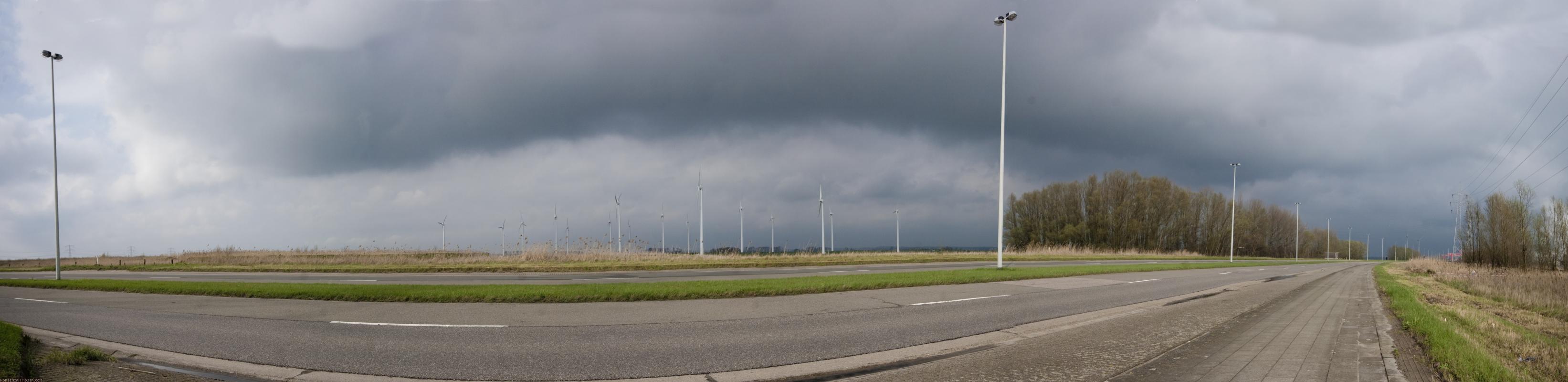 ﻿Benelux Bicycle Tour. Despite cold, wind and rain. Easter 2010