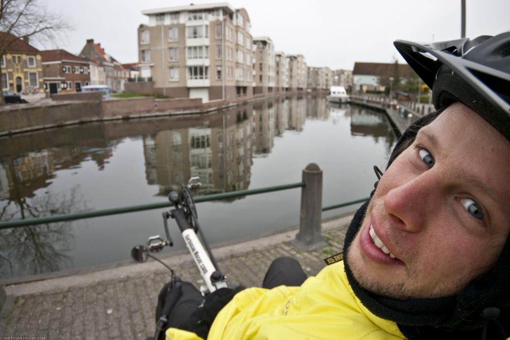 ﻿Benelux Bicycle Tour. Despite cold, wind and rain. Easter 2010