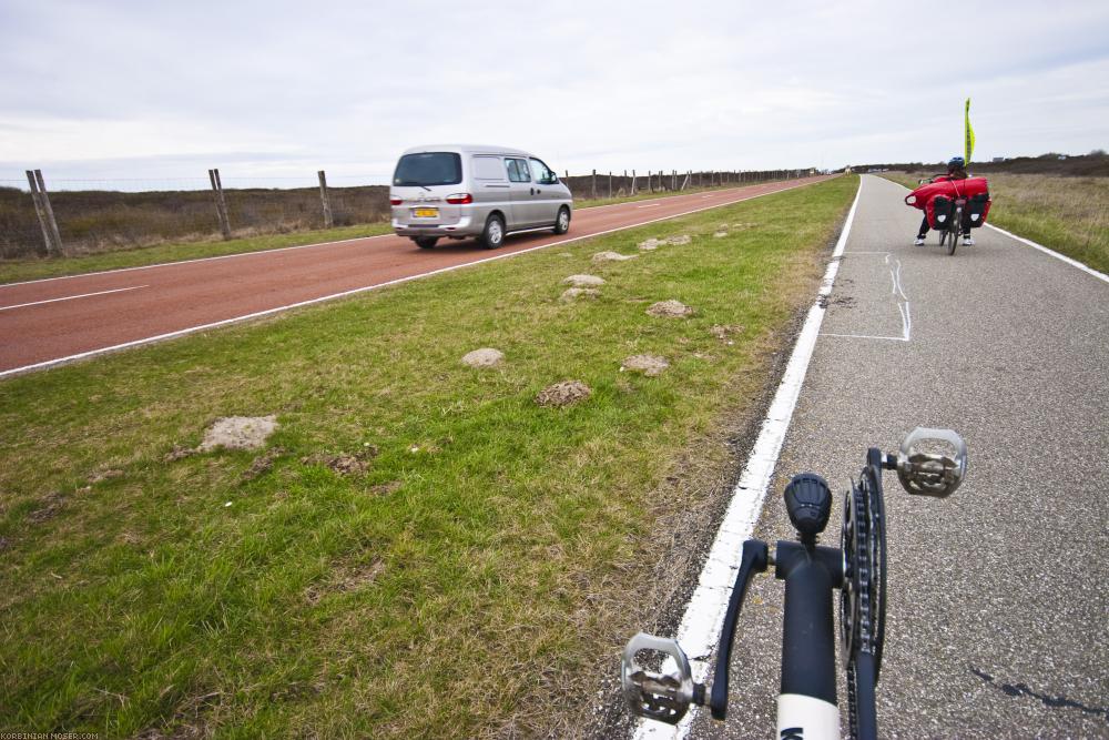 ﻿Benelux Bicycle Tour. Despite cold, wind and rain. Easter 2010