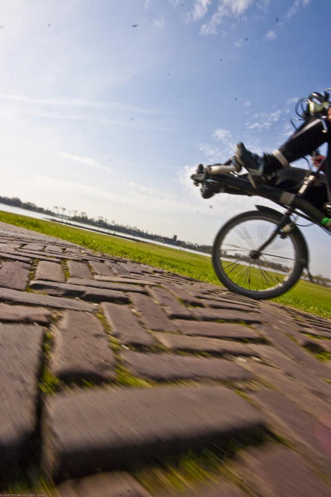 ﻿Benelux Bicycle Tour. Despite cold, wind and rain. Easter 2010