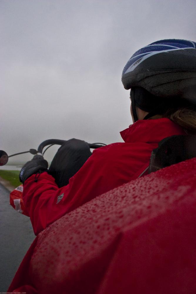 ﻿Benelux Bicycle Tour. Despite cold, wind and rain. Easter 2010