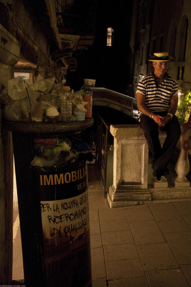 ﻿Our impression of Venice: At all very crowded, stinky, shabby. We had planned to have a nice dinner here, but when we were there, we felt latently sick because of the smell.