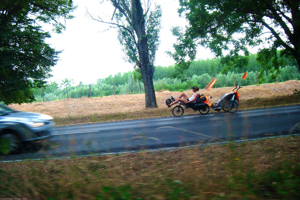 ﻿Baby on board. Bicycle tour to Hungary, Summer 2011.