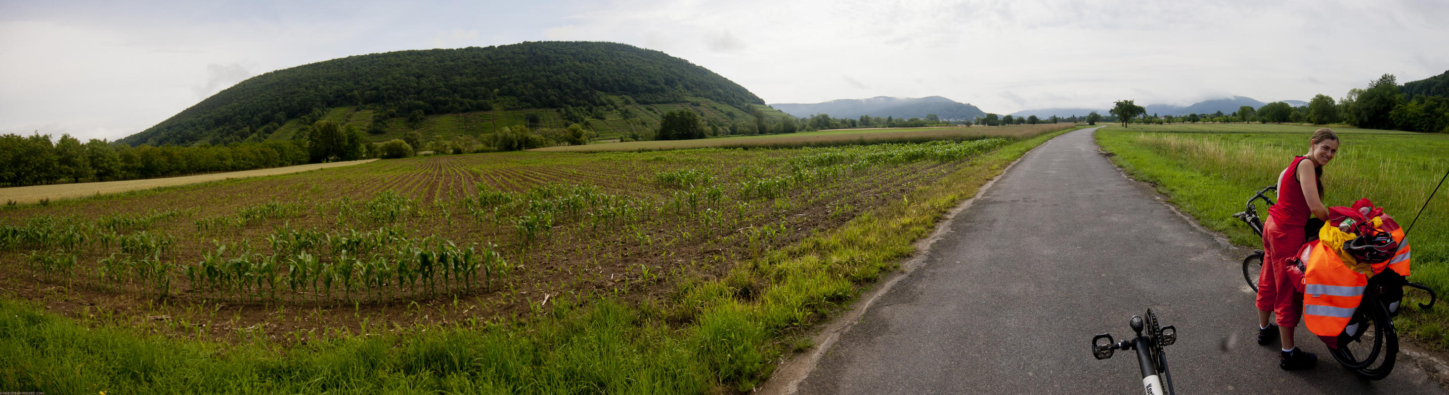 ﻿The upper Main valley.