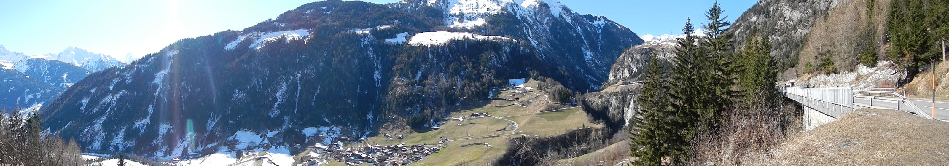 ﻿Felbertauern Highway. The descent.