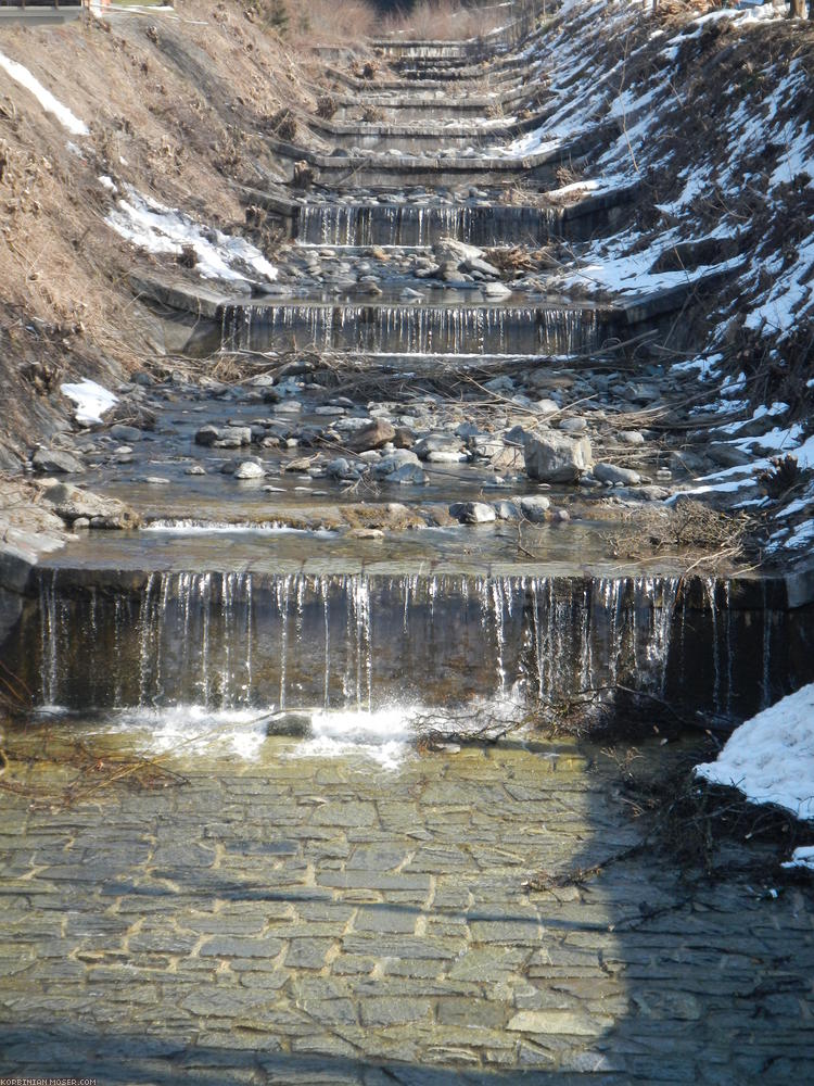 ﻿Alpine Winter Tour. Three passes and snowstorms, March 2013