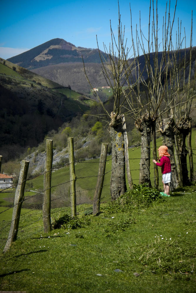 Camino de Santjátszó. Heavy-load pilgrimage in April-May 2014.