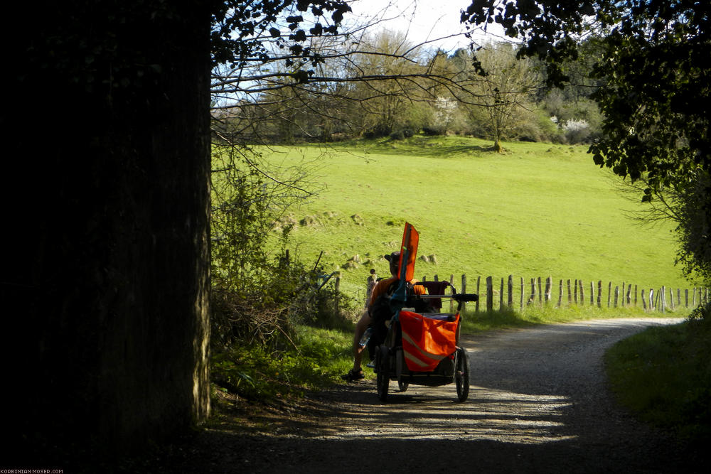 Camino de Santjátszó. Heavy-load pilgrimage in April-May 2014.