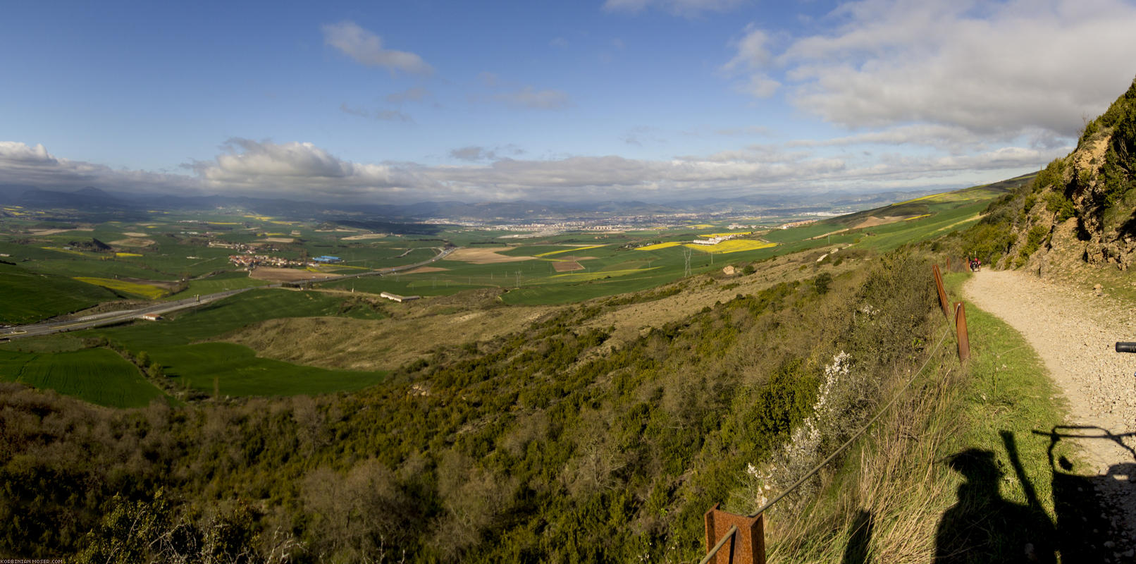 Camino de Santjátszó. Heavy-load pilgrimage in April-May 2014.