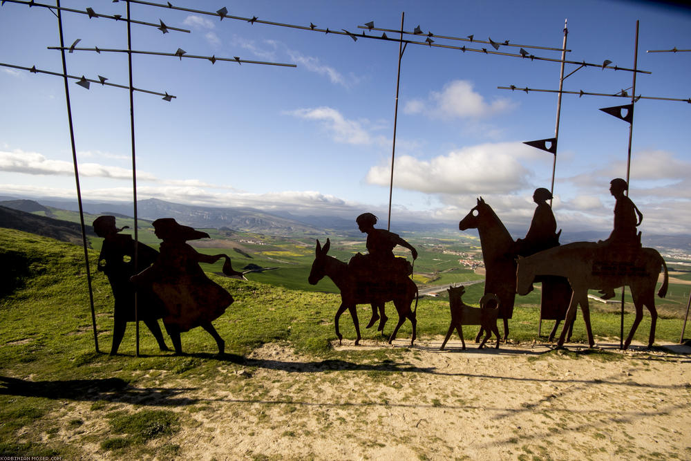 Camino de Santjátszó. Heavy-load pilgrimage in April-May 2014.