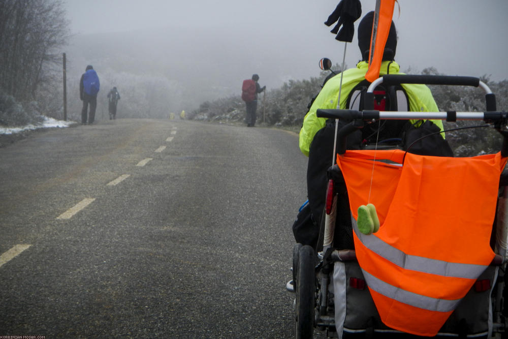 Camino de Santjátszó. Heavy-load pilgrimage in April-May 2014.