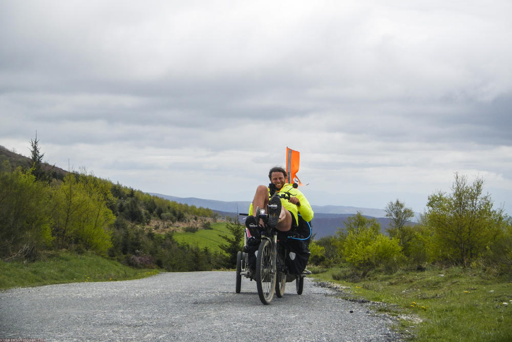 Camino de Santjátszó. Heavy-load pilgrimage in April-May 2014.