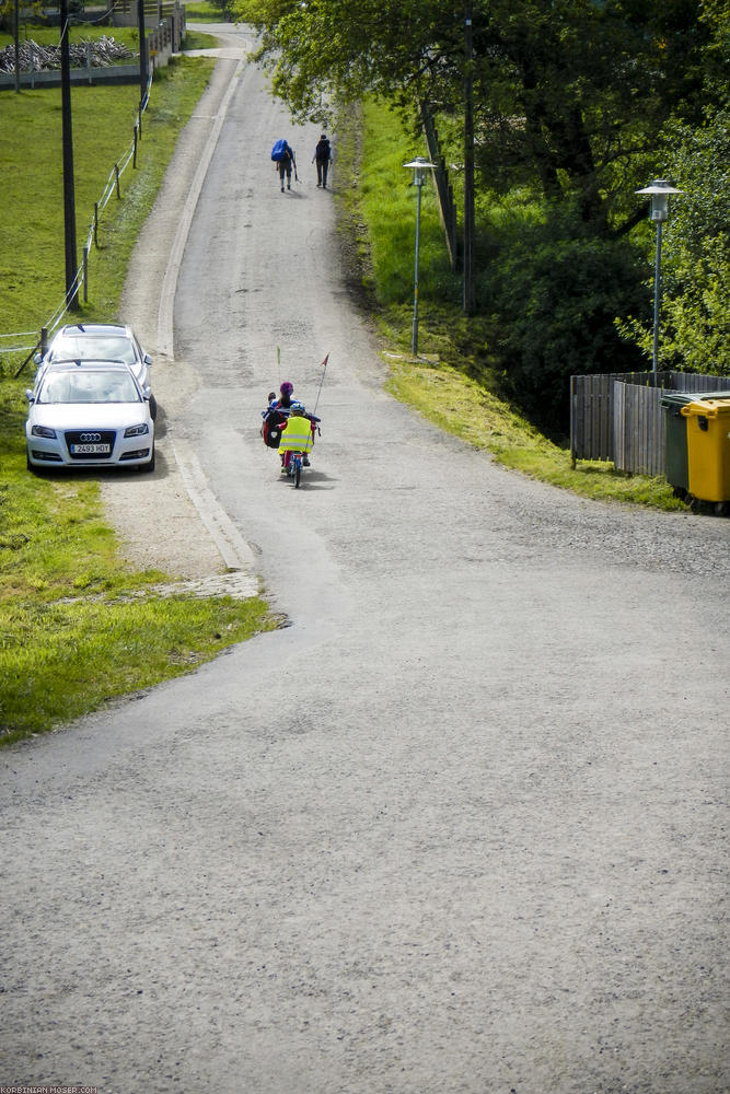 Camino de Santjátszó. Heavy-load pilgrimage in April-May 2014.