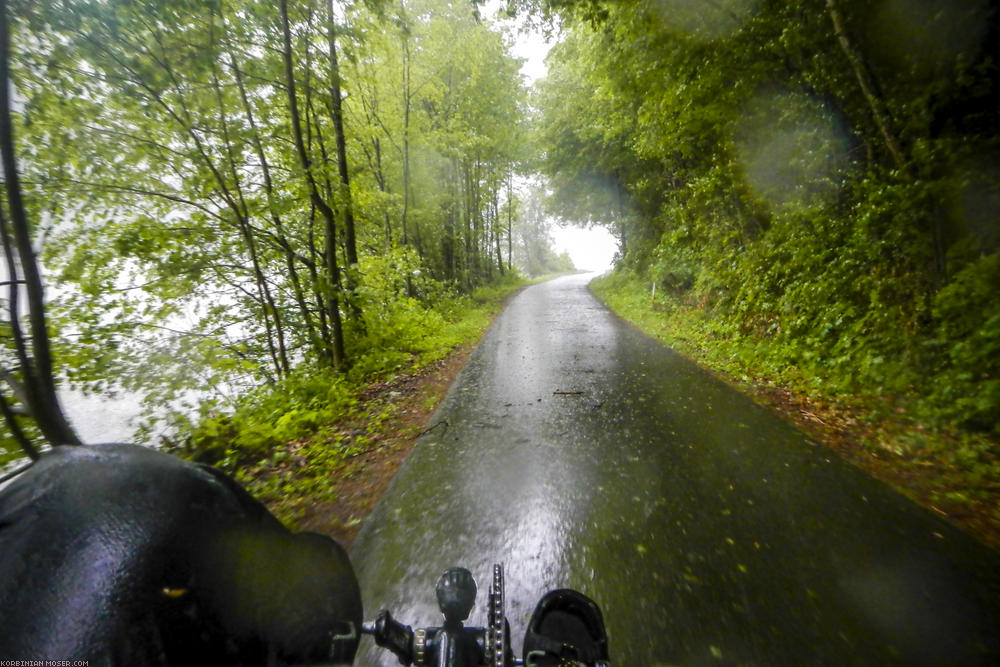 Rain cycling along Isar and Danube, May 2014.