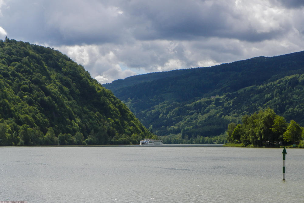 Rain cycling along Isar and Danube, May 2014.