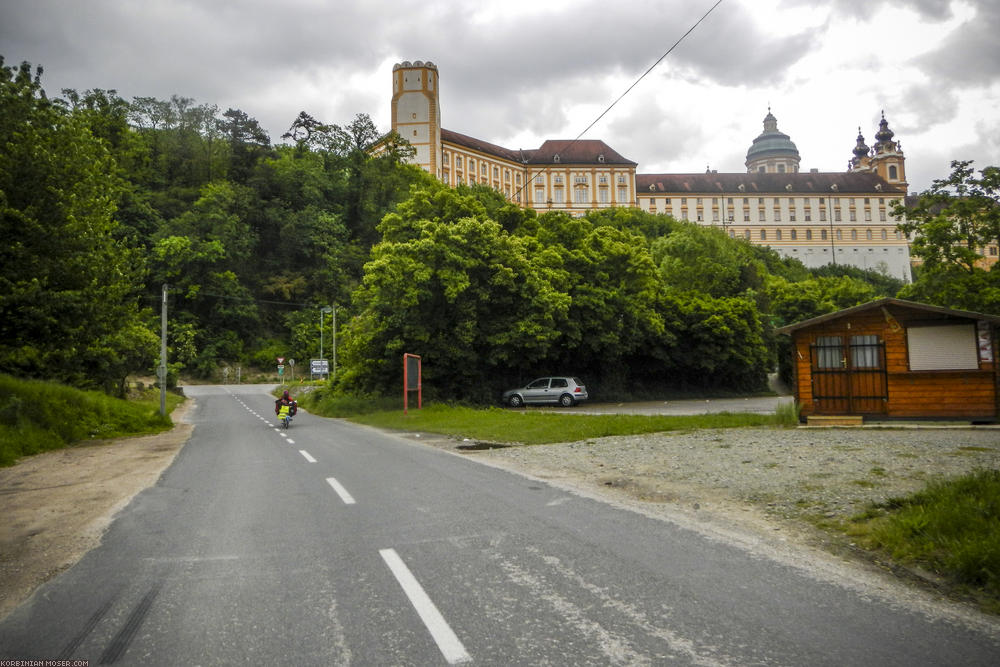 Rain cycling along Isar and Danube, May 2014.