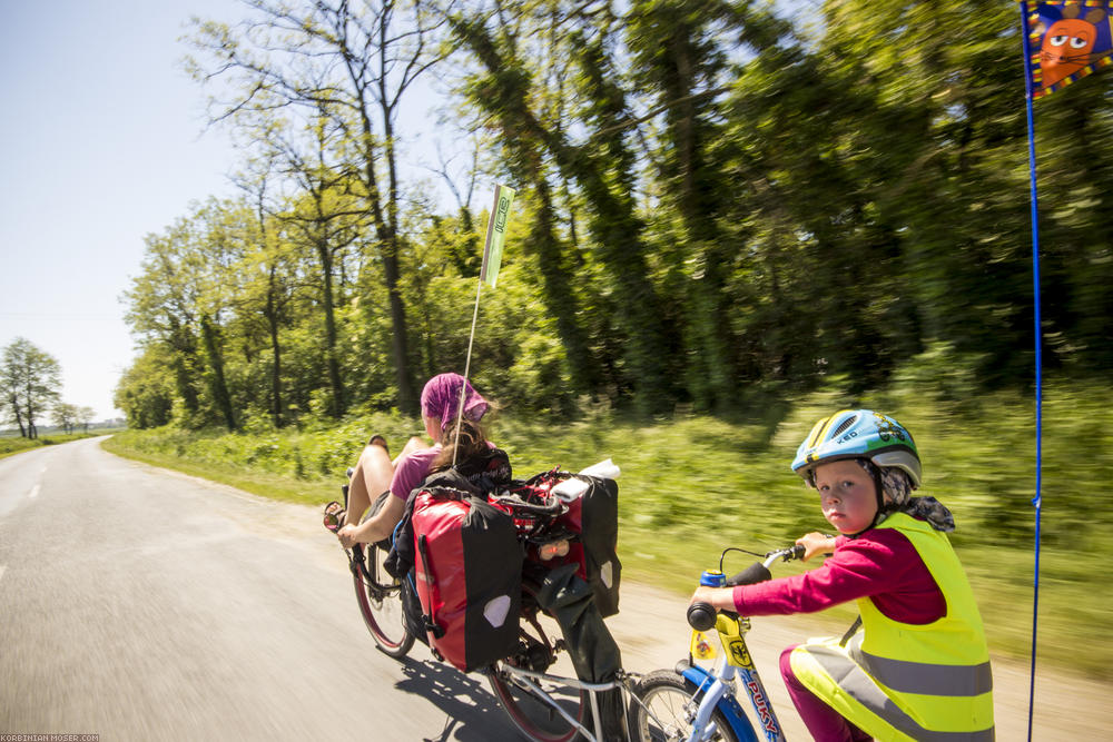 Rain cycling along Isar and Danube, May 2014.