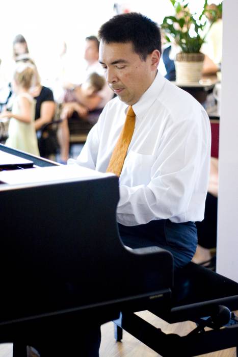 A közös koncert. Piano hallgatója Yuko, Mila és Judit, Figaro Mainz július 5, 2009.