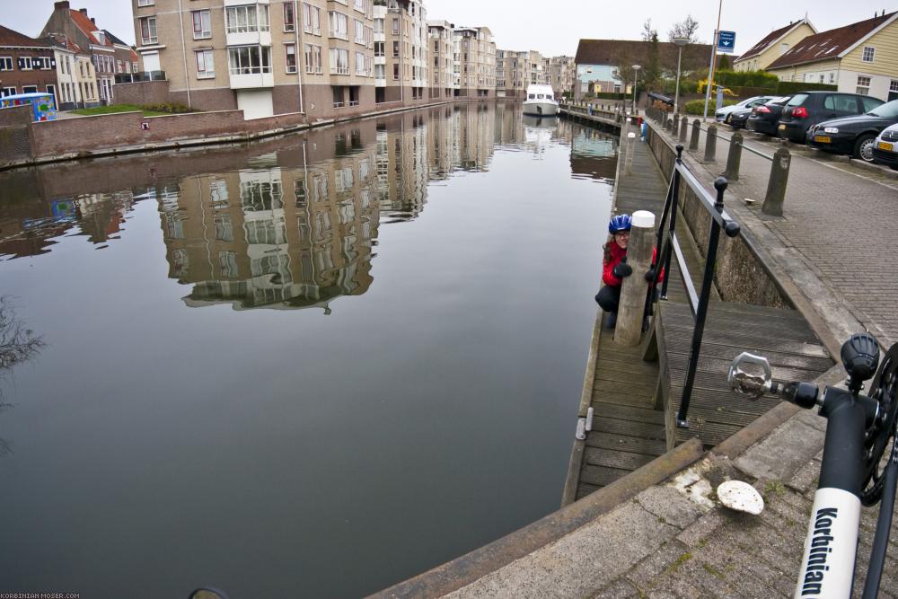 ﻿Benelux biciklitúra. A hideg, a szél és az eső ellenére. Húsvét 2010