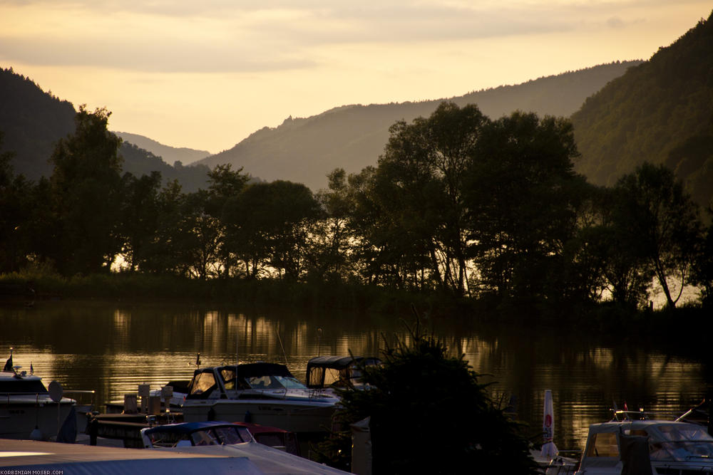 ﻿Abendstimmung in Schlögen.