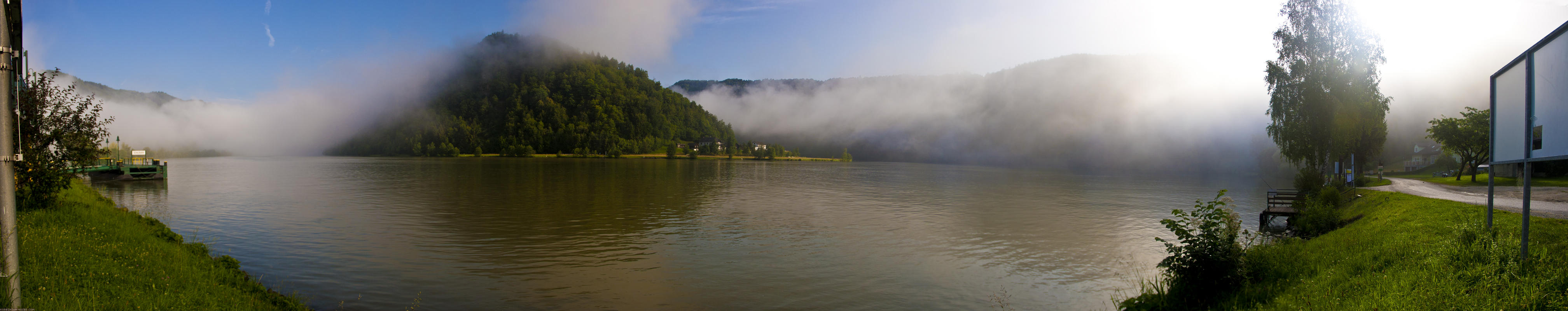 ﻿Wunderschön. Die Donauschlinge in der Morgensonne.